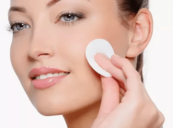 To restore the skin of the face