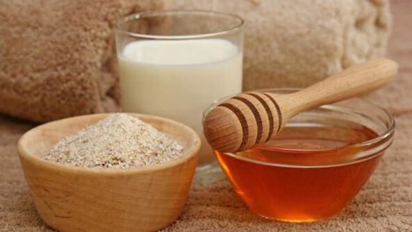 honey and oatmeal for skin renewal
