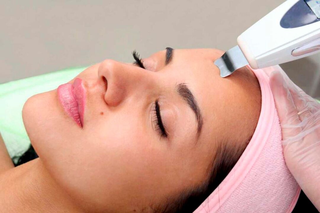 ultrasonic face cleaning for rejuvenation